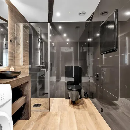 Totalapartments Shipyard *